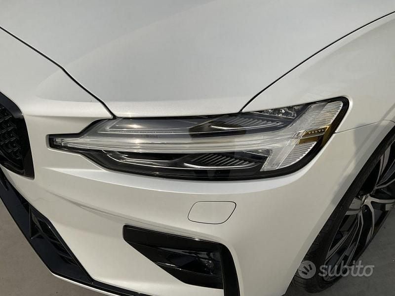 Usata Volvo V60 Plus 197 CV (144 kW) 2023 Bianco Station wagon