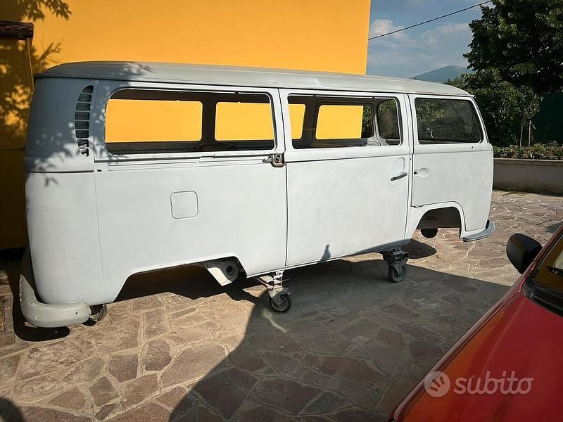 Usata VW T2 20 CV (14 kW) 1970 Blu/azzurro Furgone