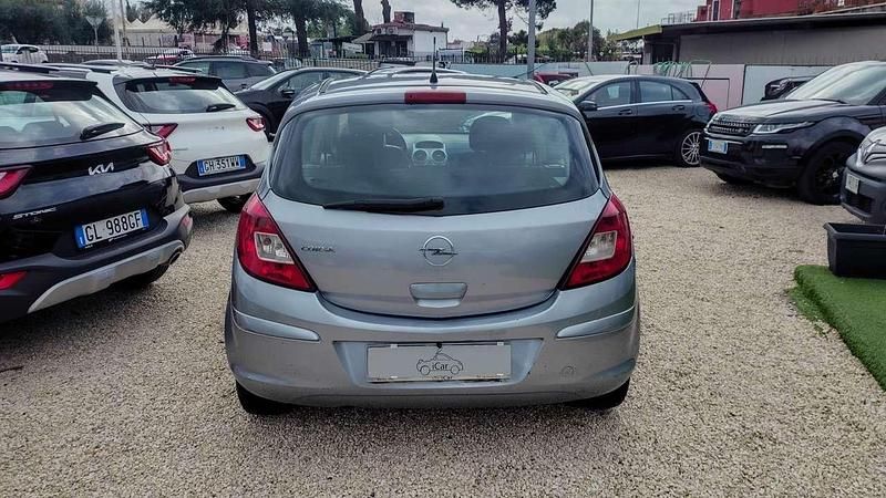 Usata Opel Corsa Cosmo 75 CV (55 kW) 2010 Other Utilitaria