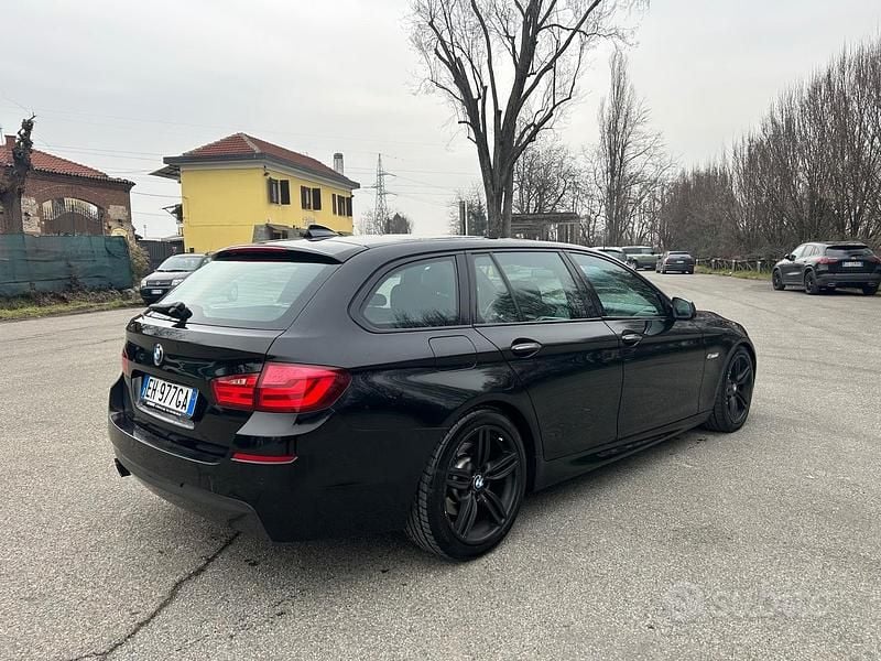 Usata BMW 520 M Sport 183 CV (134 kW) 2011 Nero Station wagon