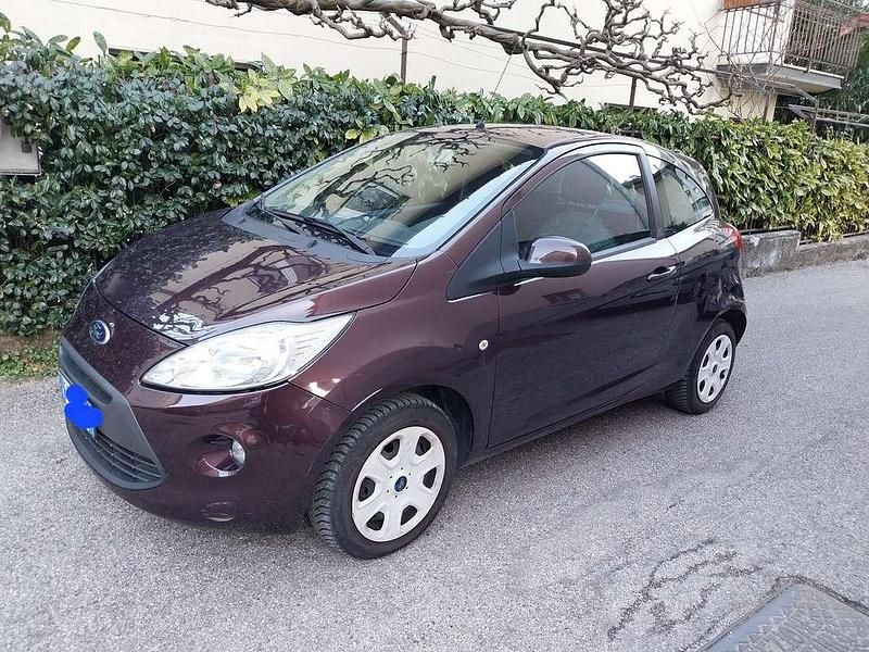 Usata Ford Ka 75 CV (55 kW) 2010 Berlina