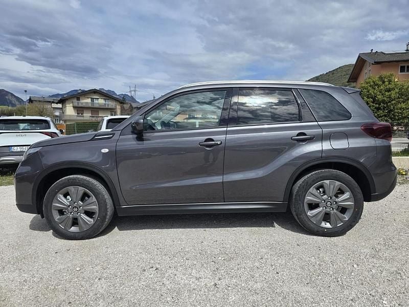 Nouă Suzuki Vitara 110 CP (80 kW) 2026 Gri SUV