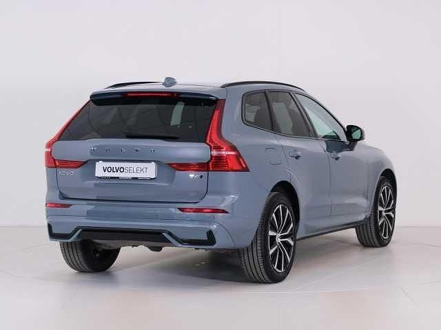 Usata Volvo XC60 Plus 197 CV (144 kW) 2024 Grigio SUV