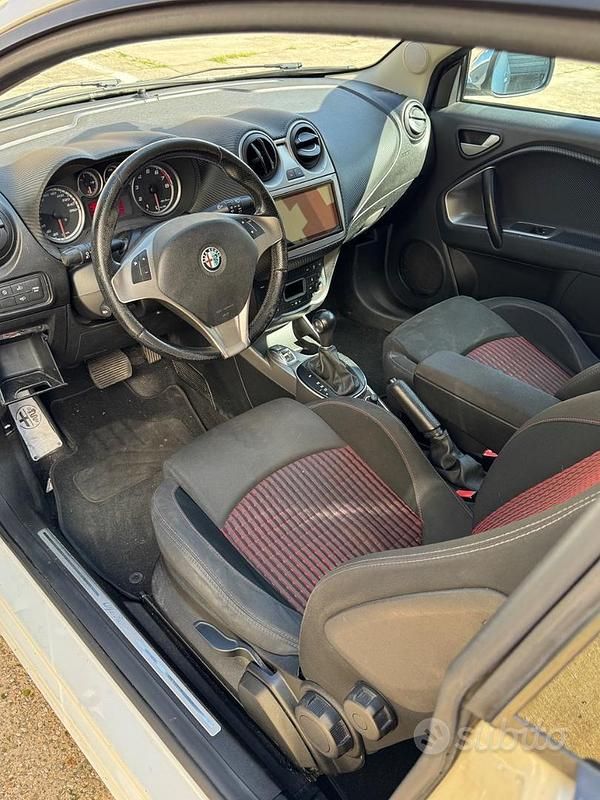 Usata Alfa Romeo MiTo 135 CV (99 kW) 2011 Bianco Utilitaria