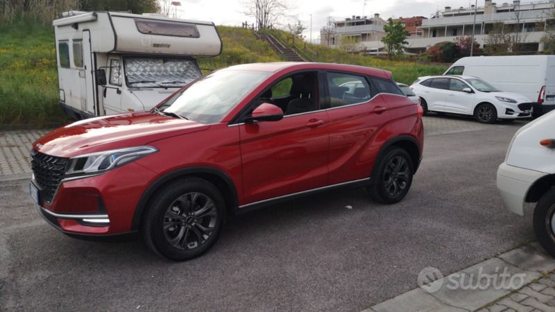 Usata DFSK Glory 500 106 CV (77 kW) 2024 Rosso Monovolume