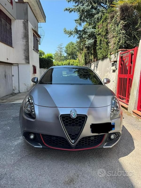 Usata 2017 Alfa Romeo Giulietta | 12.000 € (Buon prezzo) - Immagine 1/4