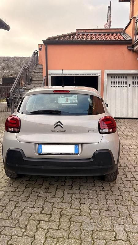 Usata Citroën C3 83 CV (61 kW) 2022 Grigio Berlina