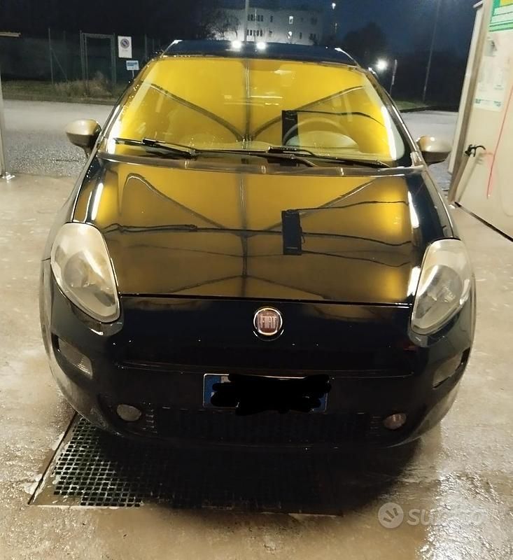 Usata Fiat Punto 2014 Blu Utilitaria