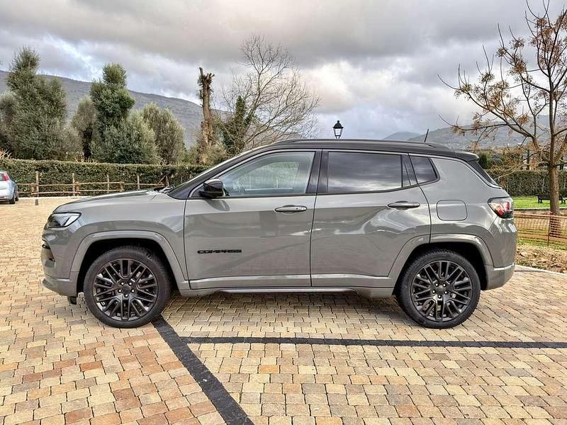 Usata Jeep Compass 179 CV (131 kW) 2021 Grigio SUV