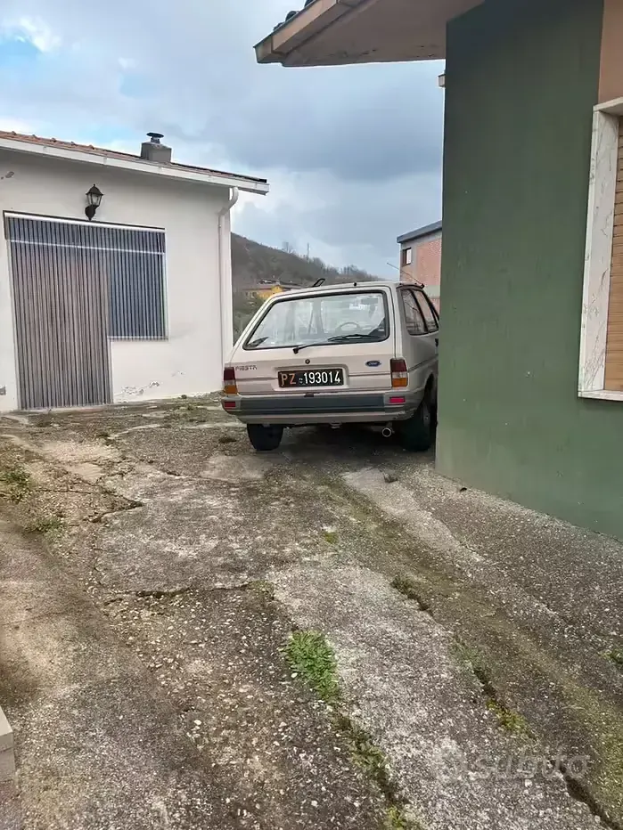 Usata Ford Fiesta 1982 Bianco Utilitaria