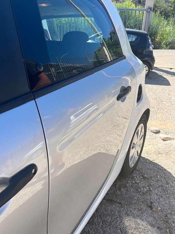Grigio Usata 2016 Smart ForFour Passion Due volumi | 10.100 € (Cara) - Immagine 1/4