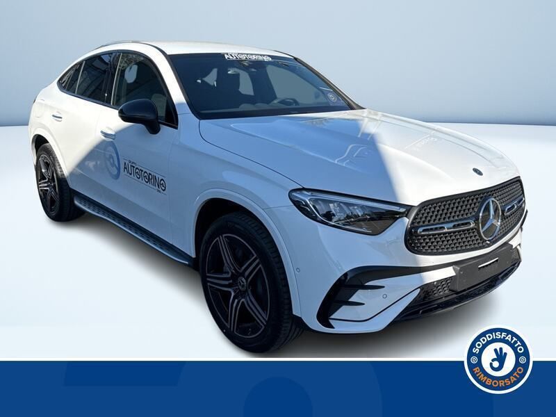 Usata Mercedes GLC300e Advanced 333 CV (244 kW) 2024 Bianco pastello Coupé