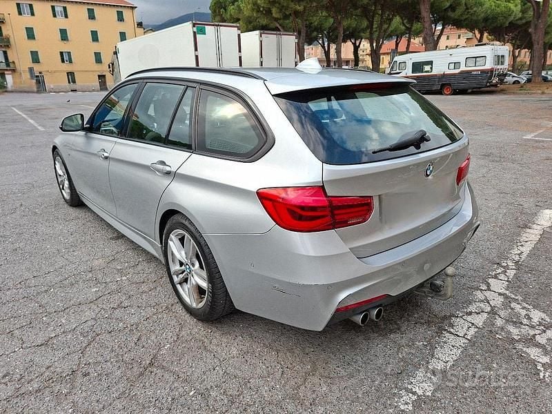 Begagnad BMW 330 M Sport 258 HK (189 kW) 2017 Grå Kombi