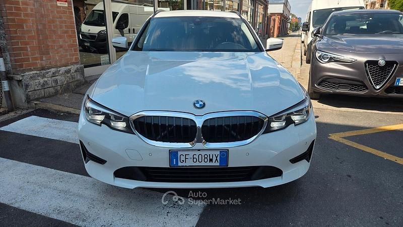 Usata BMW 316 Advantage 122 CV (89 kW) 2021 Bianco Station wagon