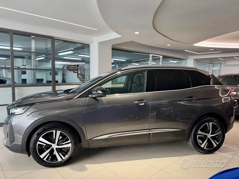 Usata Peugeot 3008 GT 131 CV (96 kW) 2021 Grigio(met.) SUV