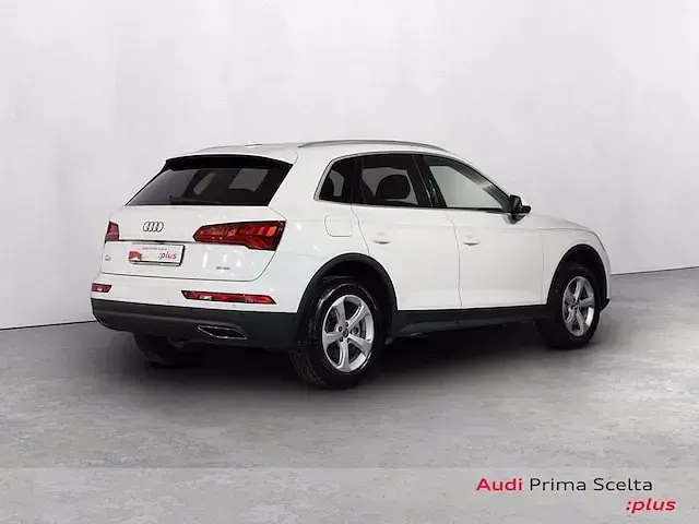 Used Audi Q5 Business 190 HP (139 kW) 2019 White SUV