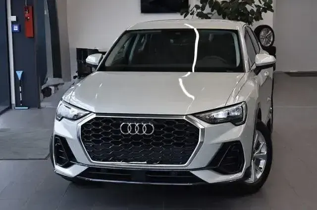 Usata Audi Q3 Business 149 CV (109 kW) 2022 Bianco SUV