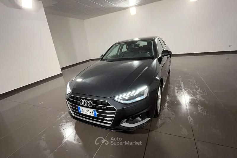 Usata Audi A4 Advanced Plus 136 CV (100 kW) 2023 Grigio Berlina