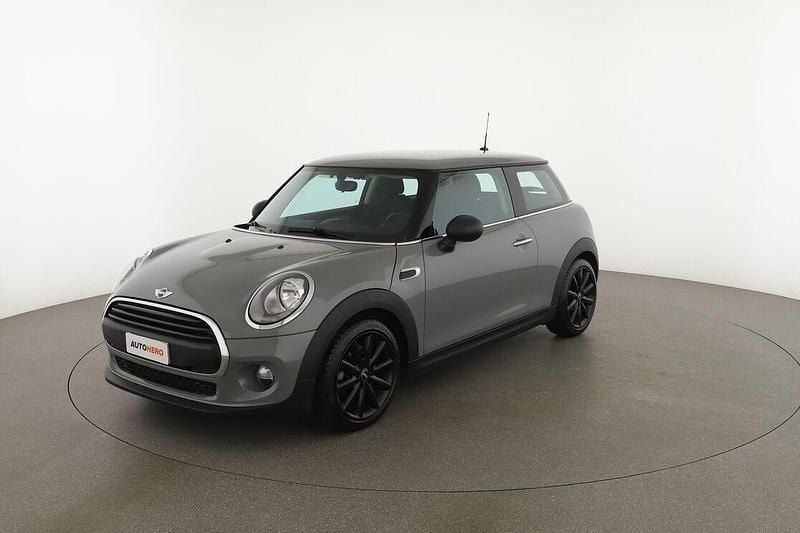 Usata Mini ONE 102 CV (75 kW) 2017 Utilitaria