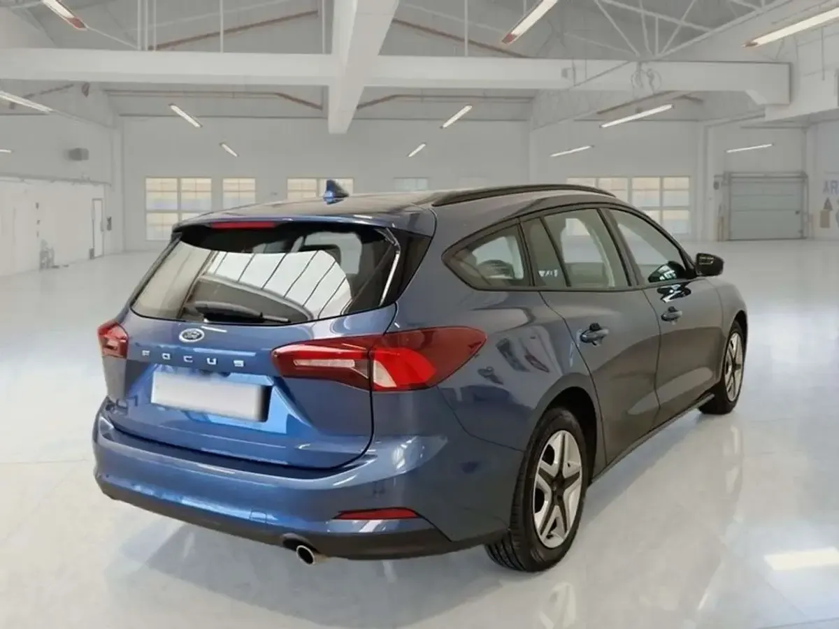 Usata Ford Focus Business Edition 120 CV (88 kW) 2022 Blu Station wagon