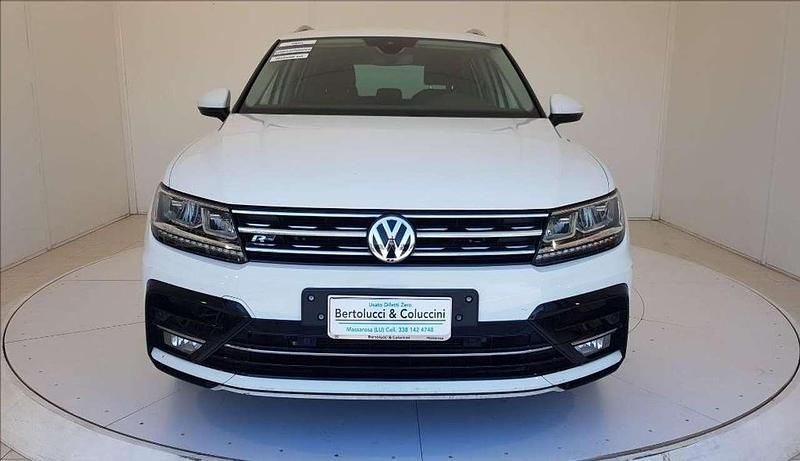 Usata VW Tiguan Sport 150 CV (110 kW) 2019 Bianco pastello SUV