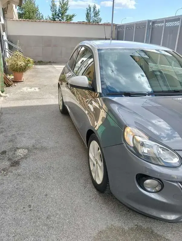 Usata Opel Adam Unlimited 69 CV (50 kW) 2016 Utilitaria