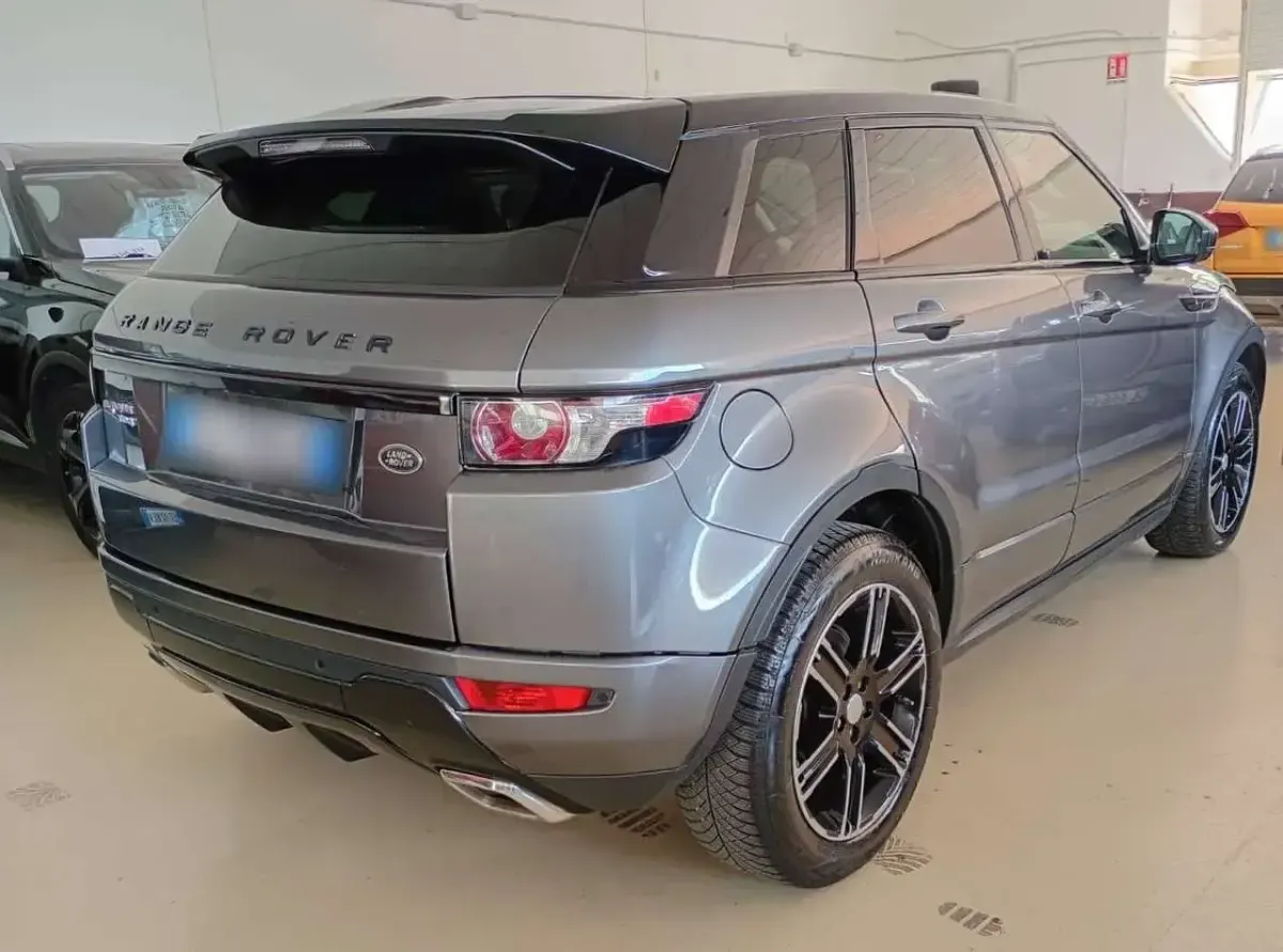 Usata Land Rover Range Rover evoque Dynamic 150 CV (110 kW) 2015 Grigio SUV