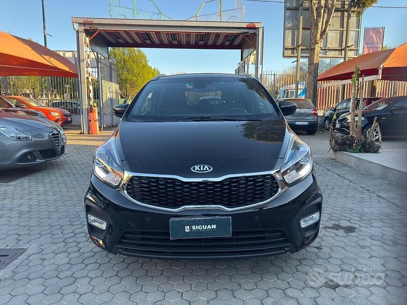 Usata Kia Carens 116 CV (85 kW) 2017 Nero Monovolume