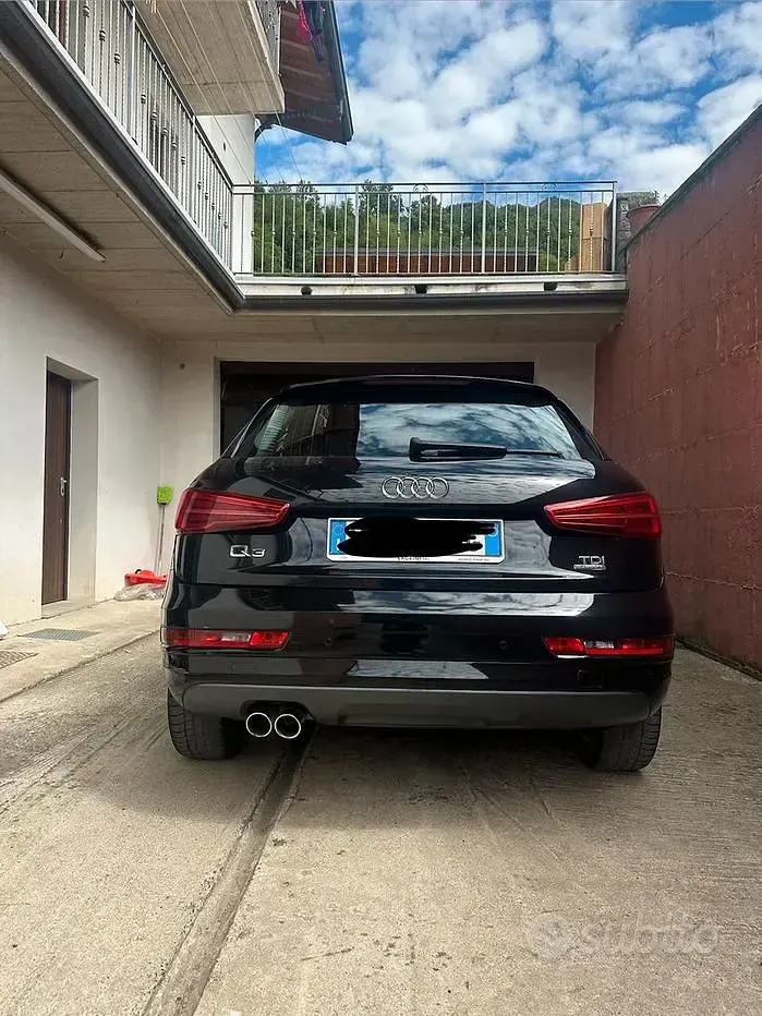 Usata Audi Q3 150 CV (110 kW) 2016 Nero SUV