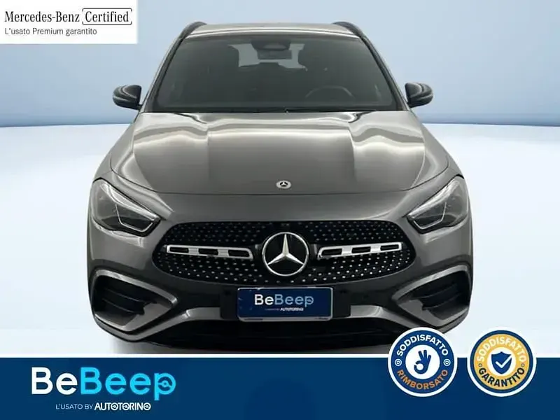 Usata Mercedes GLA200 Advanced Plus 150 CV (110 kW) 2024 Grigio metallizzato SUV