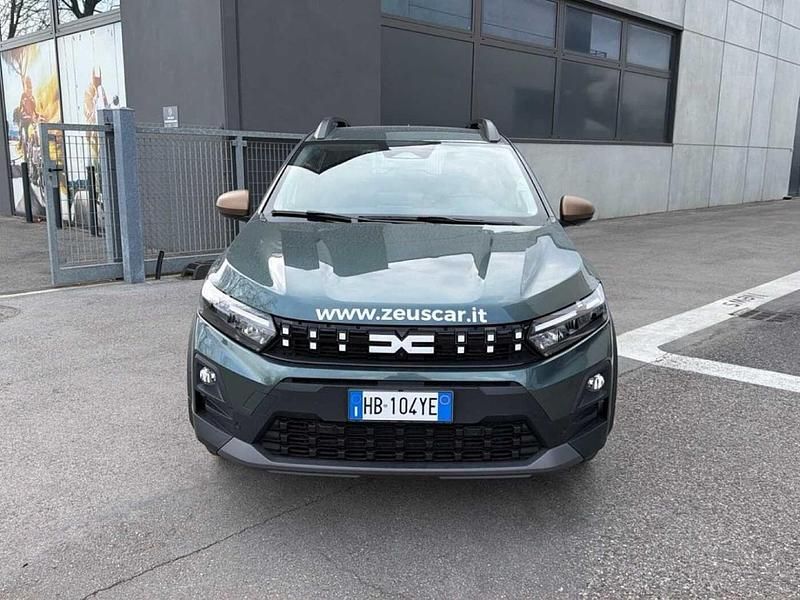 Nuova Dacia Sandero Extreme 122 CV (89 kW) 2026 Verde Utilitaria