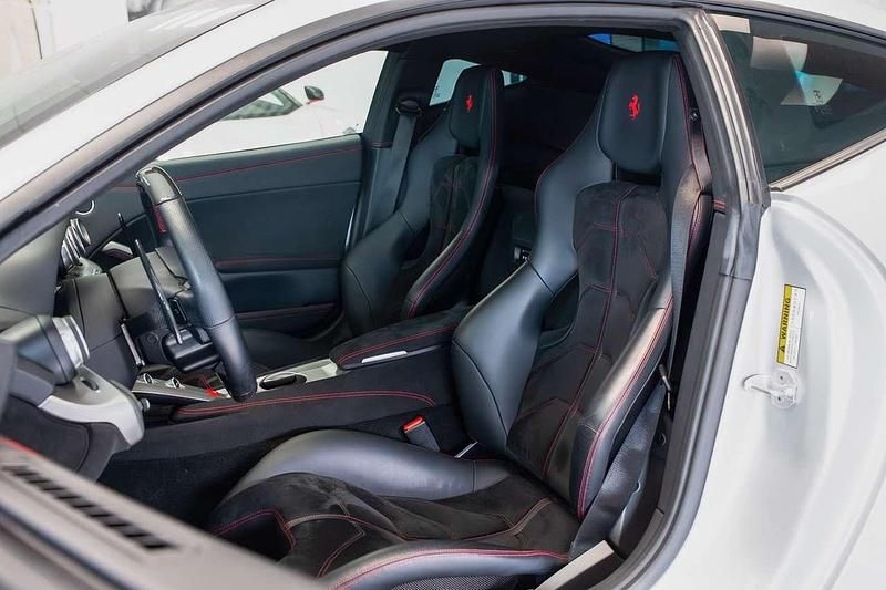 Usata Ferrari F12 741 CV (545 kW) 2016 Argento nurburgring fer. 101/c Coupé