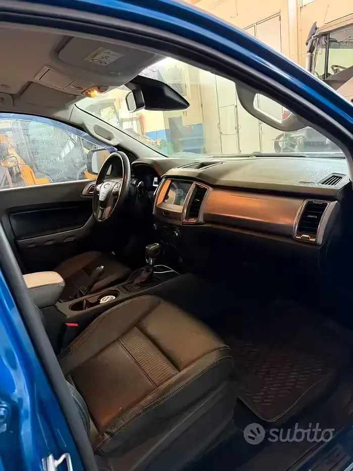 Usata Ford Ranger Limited 170 CV (125 kW) 2021 Blu Pick-up