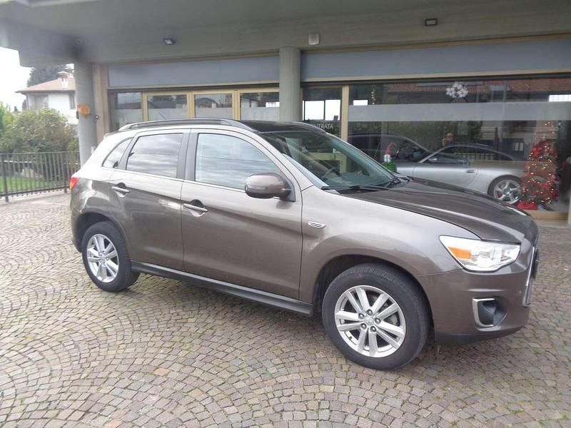 Usata Mitsubishi ASX Intense 116 CV (85 kW) 2013 Bronzo SUV