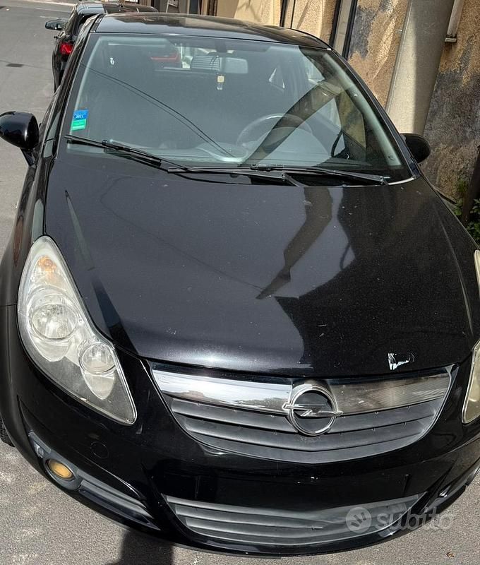 Usata Opel Corsa Sport 90 CV (66 kW) 2007 Nero Utilitaria