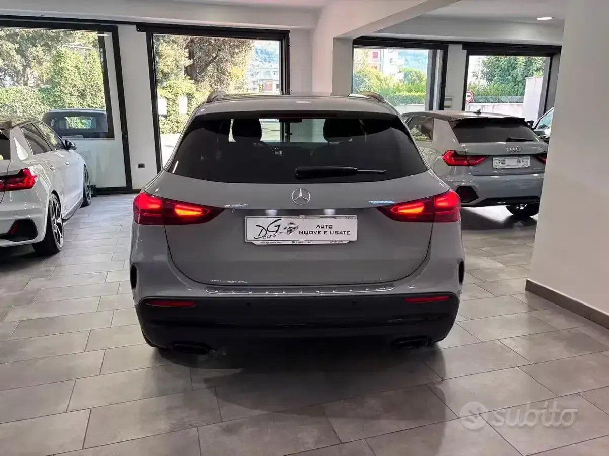 Usata Mercedes GLA200 Premium 150 CV (110 kW) 2025 Grigio SUV