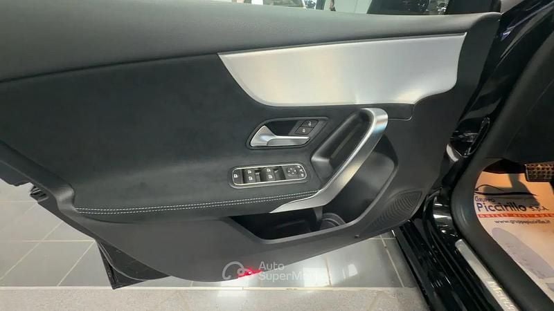 Nuova Mercedes A200 AMG line 150 CV (110 kW) 2026 Nero Berlina