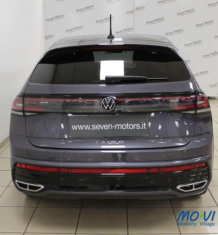 Begagnad VW Taigo R-line 150 HK (110 kW) 2023 Grå SUV