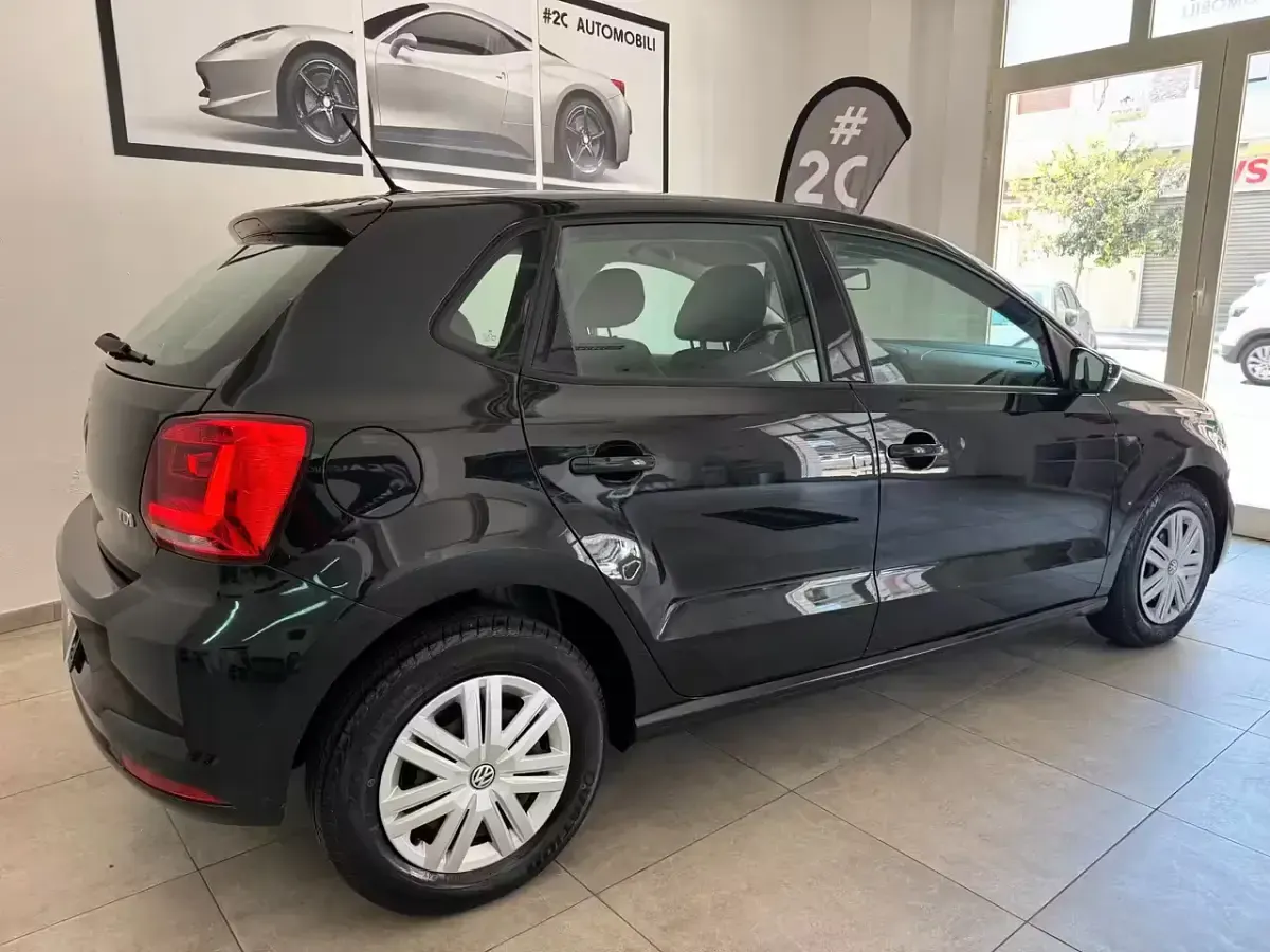 Usata VW Polo 75 CV (55 kW) 2017 Nero Berlina