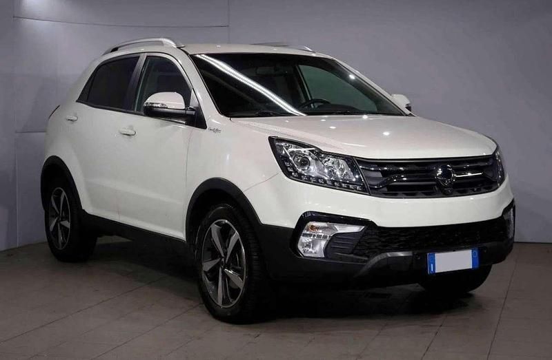Bianco Usata 2020 Ssangyong (KGM) Korando SUV | 14.500 € (Cara) - Immagine 1/4