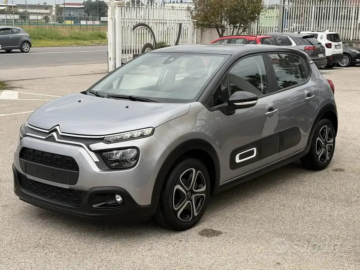 Usata Citroën C3 Feel 83 CV (61 kW) 2022 Grigio Utilitaria