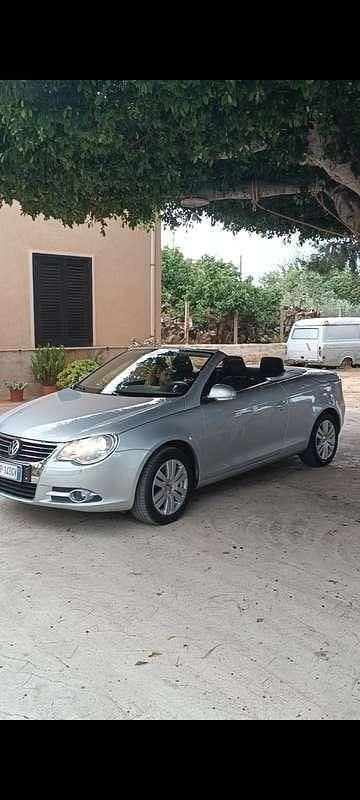 Usata VW Eos 140 CV (102 kW) 2008 Cabrio