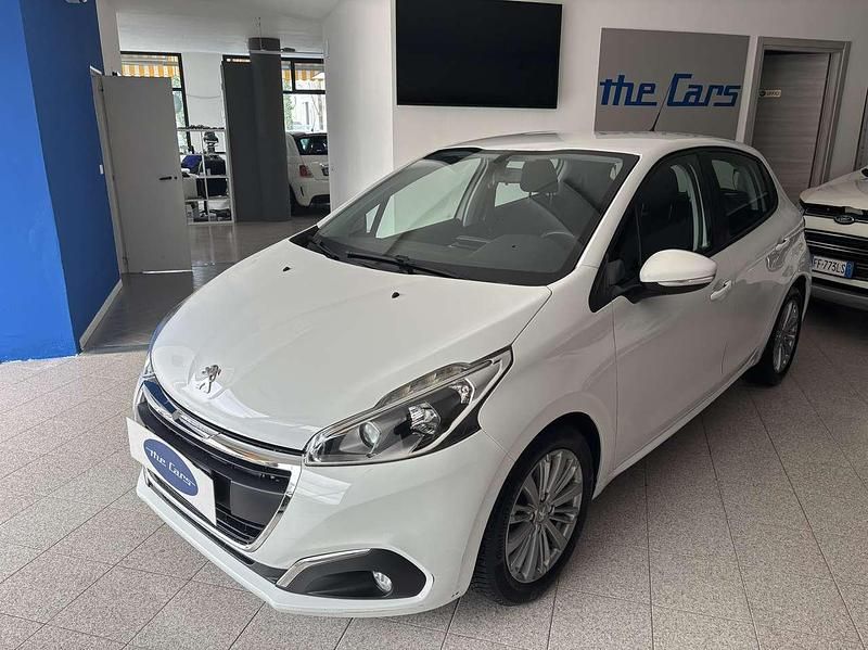 Usata Peugeot 208 Allure 75 CV (55 kW) 2016 Bianco Utilitaria