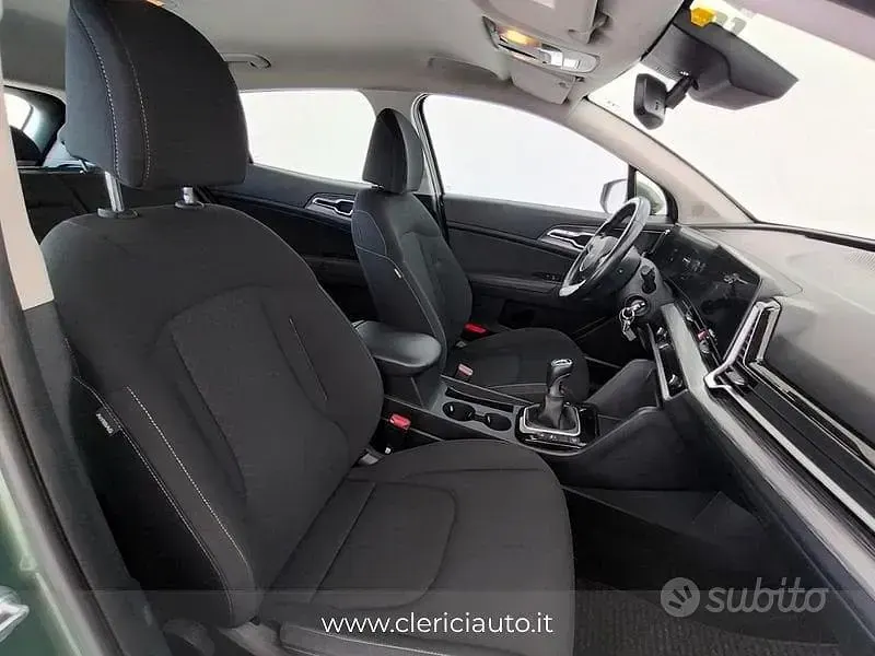 Usata Kia Sportage 150 CV (110 kW) 2022 Verde SUV