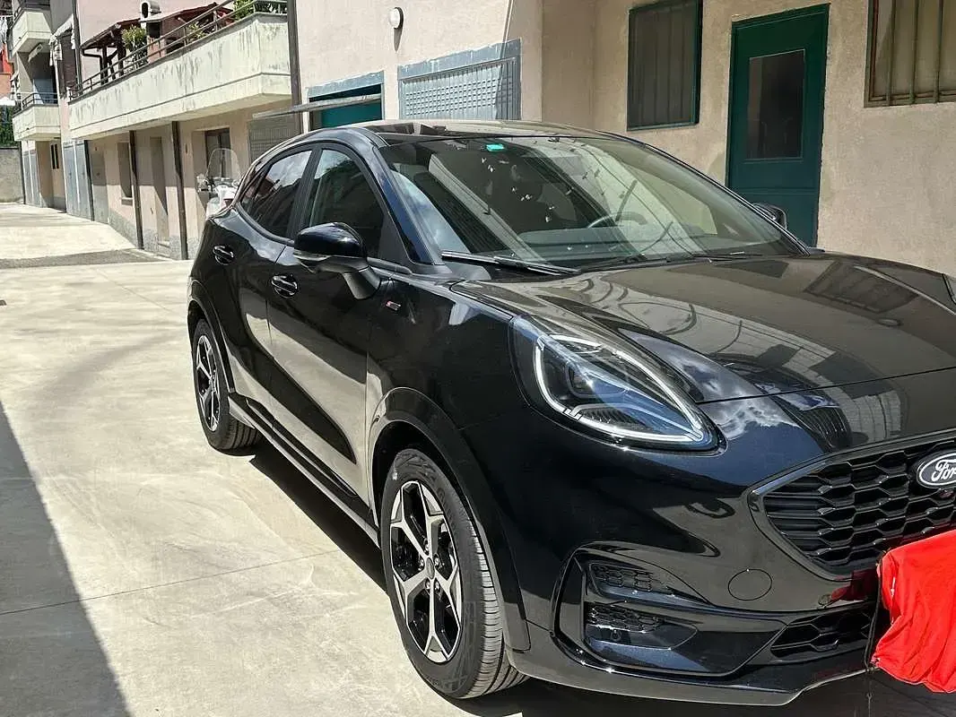 Usata Ford Puma Titanium 125 CV (91 kW) 2024 Nero SUV