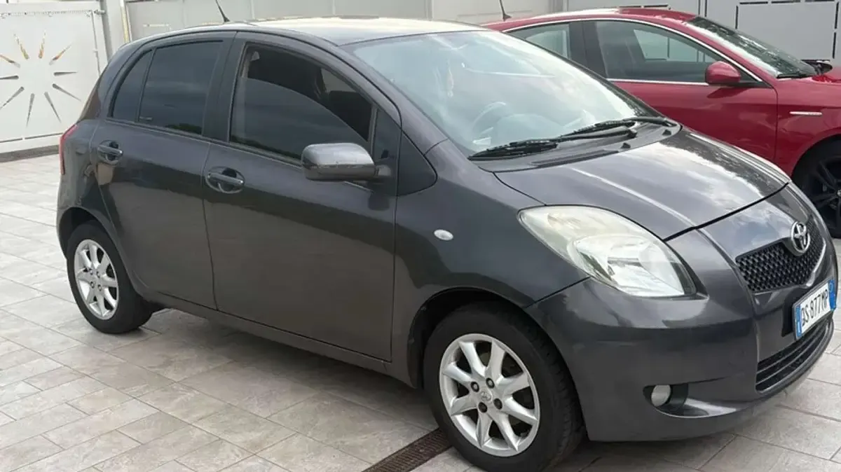 Usata Toyota Yaris 69 CV (50 kW) 2008 Utilitaria