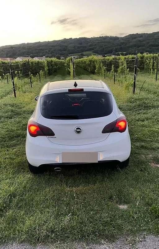 Usata Opel Corsa 69 CV (50 kW) 2016 Utilitaria