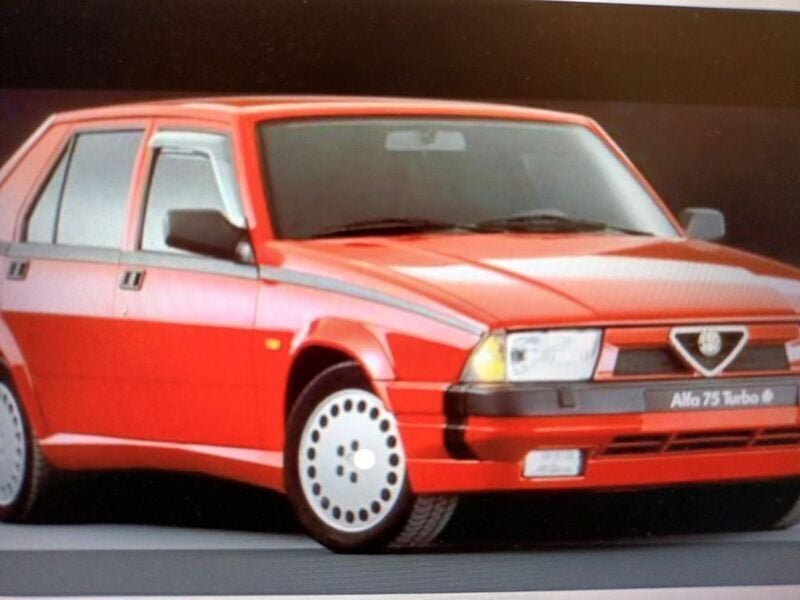 Usato 2023 Alfa Romeo 75 1.8 Benzin 155 CV (2.500 €)