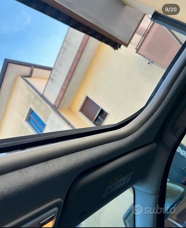 Usata Smart ForFour 2015 Blu Utilitaria