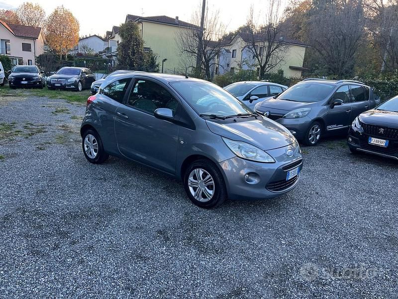 Usata Ford Ka Plus 69 CV (50 kW) 2010 Grigio Utilitaria